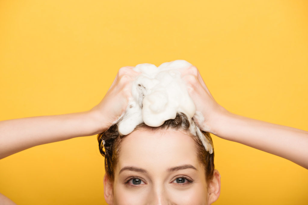 The Best Ways To Clarify Your Hair and Scalp For Healthy Hair - Annie